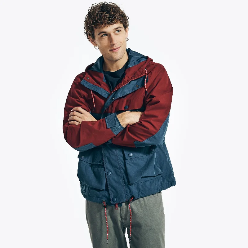 Nautica Mens Sustainably Crafted Water-Resistant Sailing Jacket