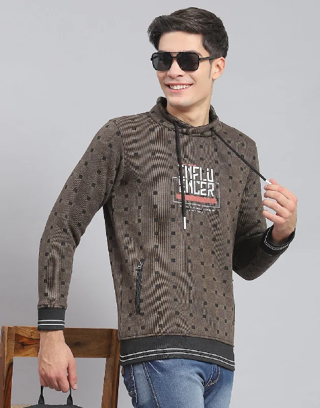 Men Brown Check F Neck Full Sleeve Sweatshirt