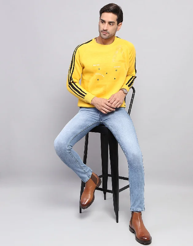 Men Yellow Printed Round Neck Full Sleeve Sweatshirt